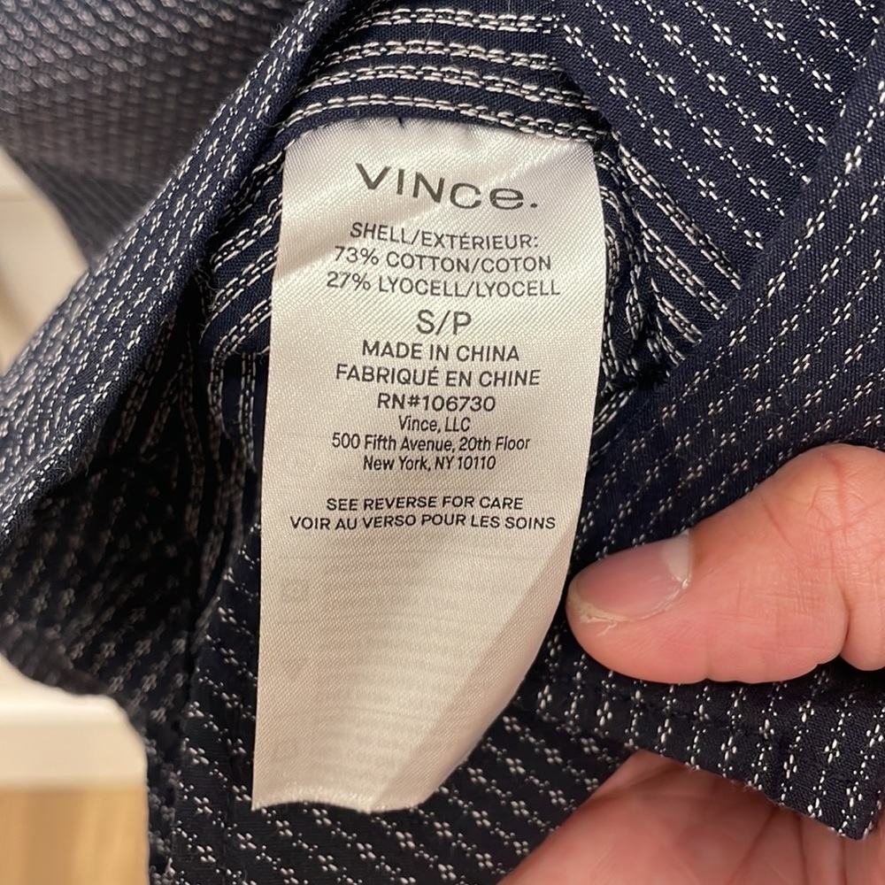 Vince Dark Navy Patterned Button Down Size Small - image 6